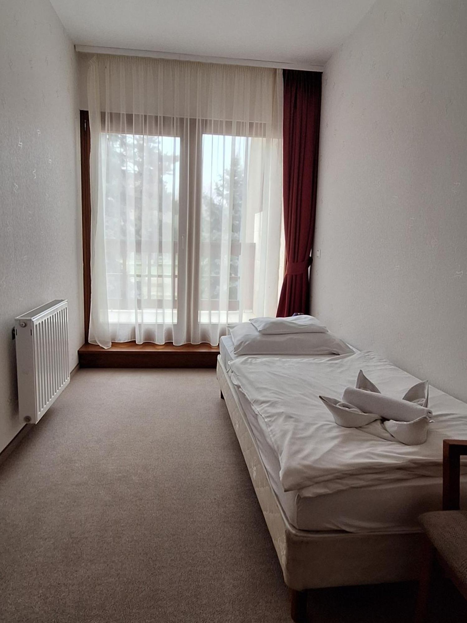 Atryum Hotel Szolnok Exteriér fotografie